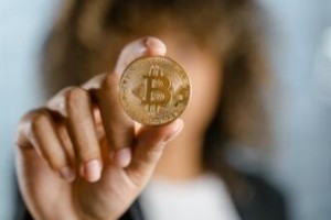 比特币去年的走势如何分析_比特币去年的走势如何分析出来